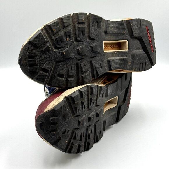 New Balance 574 YURT x Salehe Bembury 'Team Forest Green' - Picture 10 of 13